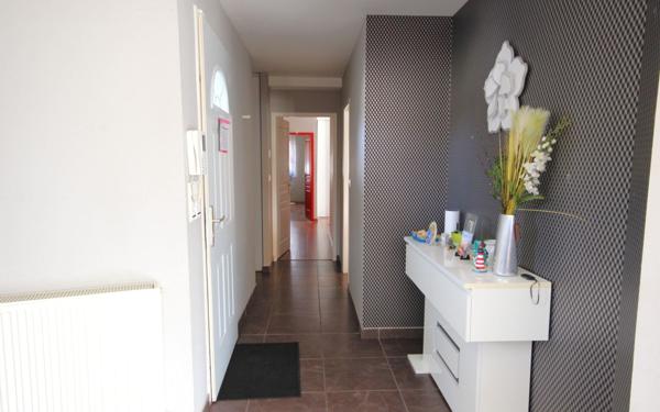 Maison à vendre    5 pièces • 209 m2 Pau