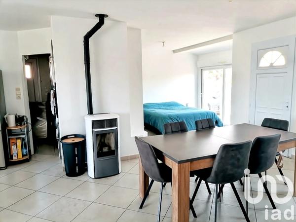 Maison à vendre 4 pièces 94 m² Saint-Michel-Chef-Chef