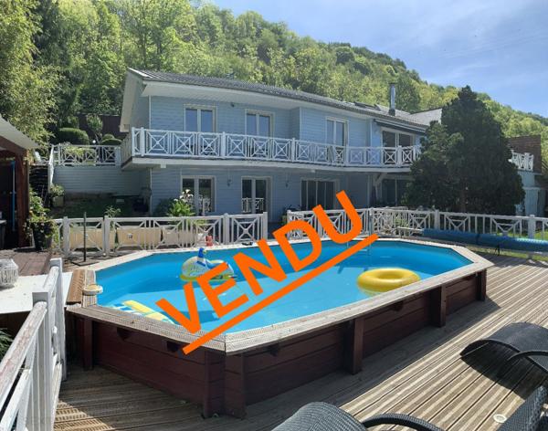 Belle maison 240 m2 5 Chambres bord de seine