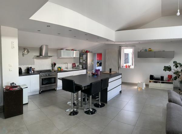 Belle maison 240 m2 5 Chambres bord de seine