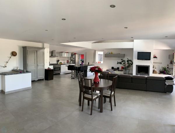 Belle maison 240 m2 5 Chambres bord de seine