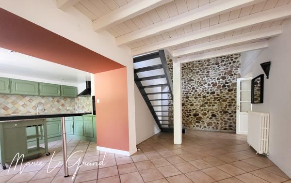 Maison
         6 pièces
        - 158 m² 235 000 € *