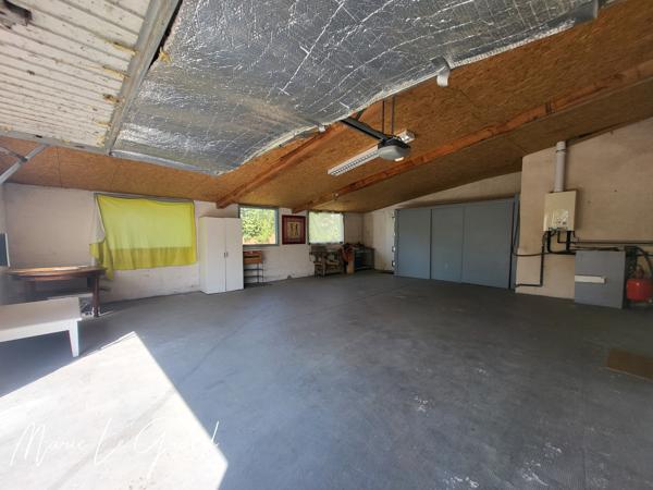 Maison
         6 pièces
        - 158 m² 235 000 € *