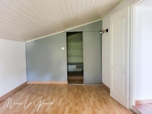 Maison
         6 pièces
        - 158 m² 235 000 € *