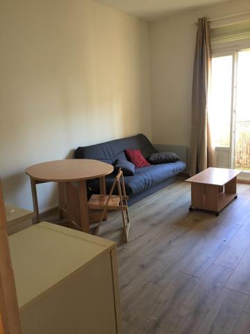 STUDIO meublé centre ville