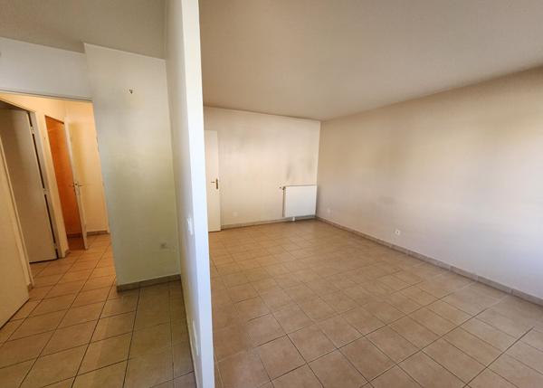Appartement Dourdan (91410) 2 pièces de 44 m2 - De plain-pied !