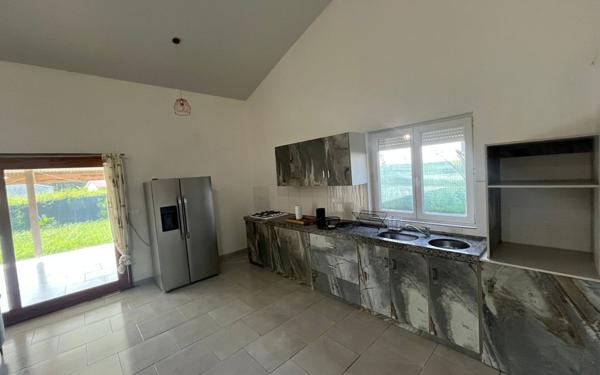 Maison à vendre    4 pièces •  Macouria