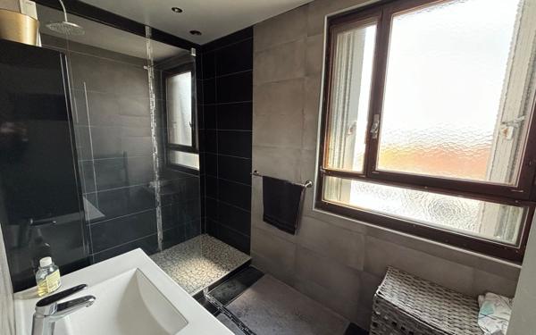 Maison à vendre    5 pièces •    Goussainville