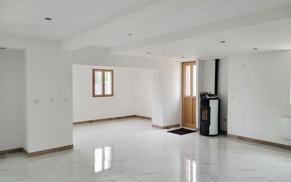 Maison à vendre    5 pièces • 133 m2 Gien