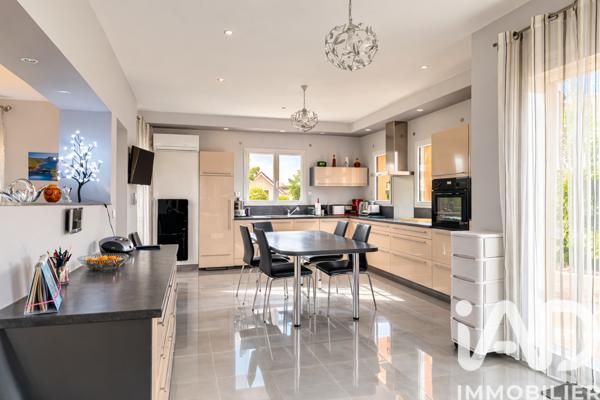 Maison à vendre 6 pièces 147 m² Trangé