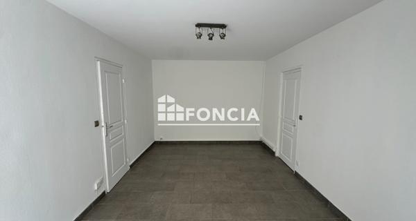 Location Appartement 2 pièces 50.75 m² - La Madeleine 59110