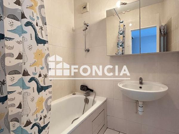 Location Appartement 2 pièces 48 m² - 29 RUE JULIETTE ADAM Gif Sur Yvette 91190