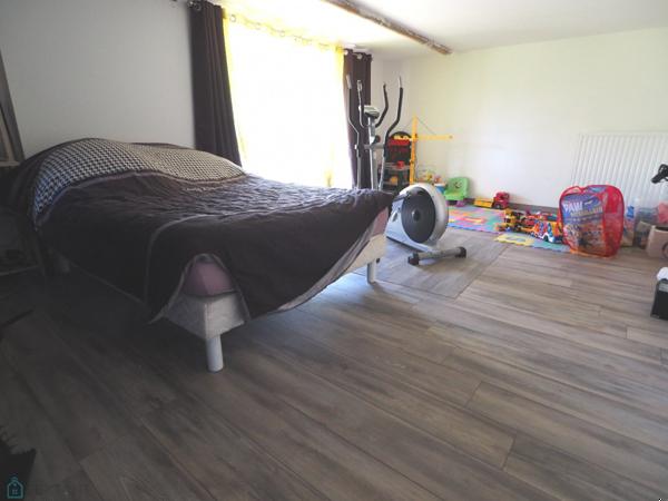 Grande maison et hangar de 100 m2