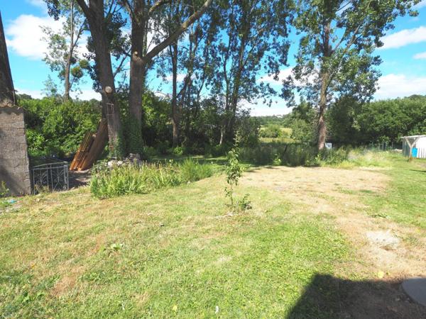 Grande maison et hangar de 100 m2