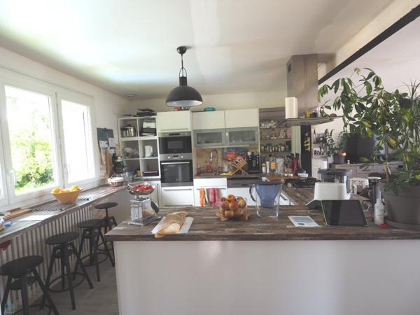 Grande maison et hangar de 100 m2