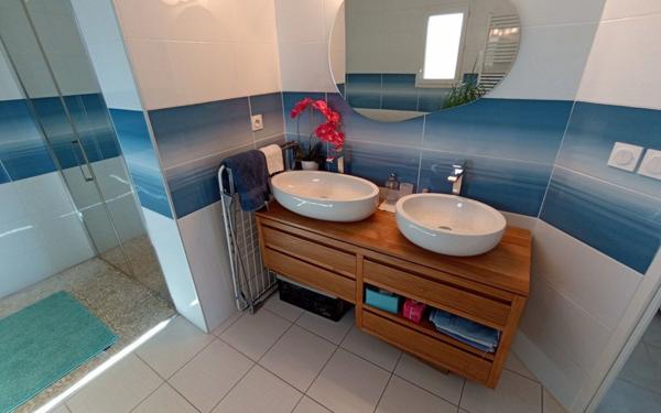 Maison à vendre    6 pièces •  Biscarrosse