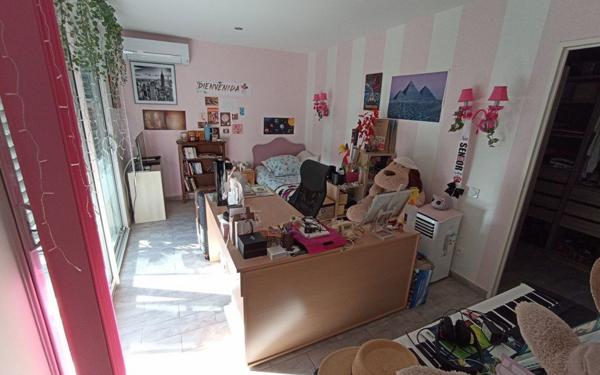 Maison à vendre    6 pièces •  Biscarrosse