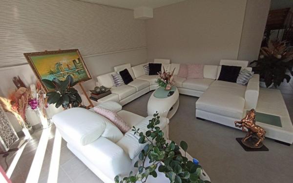 Maison à vendre    6 pièces •  Biscarrosse