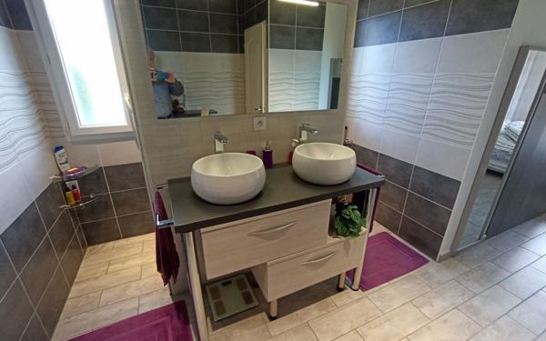 Maison à vendre    6 pièces •  Biscarrosse