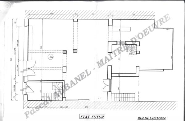 LOCAL COMMERCIAL de 148 m² BLV BASLY
