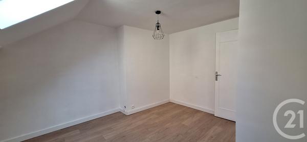 Maison à vendre  3 pièces - 94,58 m2 STE MESME - 78