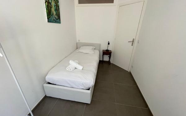 Maison à vendre    12 pièces • 181,23 m2 Antibes