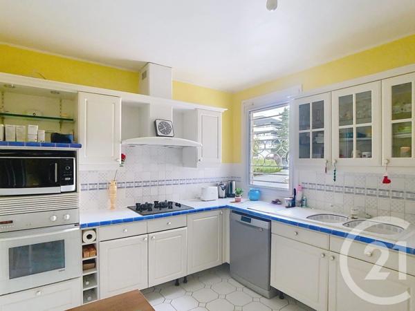 Maison à vendre  6 pièces - 117,30 m 2   THIAIS  - 94