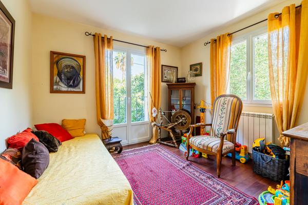 Aubagne (13400) VILLA - 160M2 - PISCINE - PARCELLE DETACHABLE CONSTRUCTIBLE