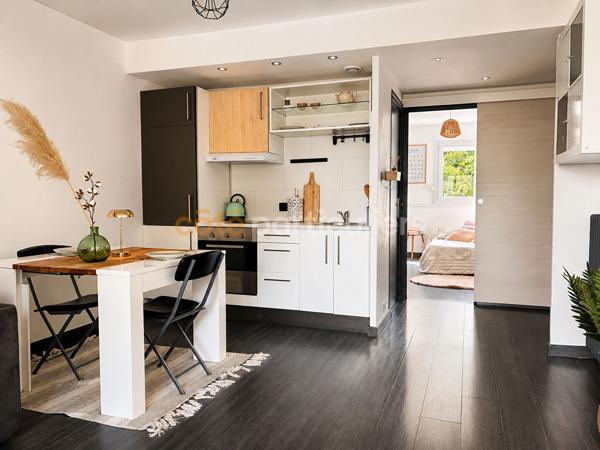 Vente
                Appartement35 m² - 2 Pièces -
                    SAINT HERBLAIN (44800)