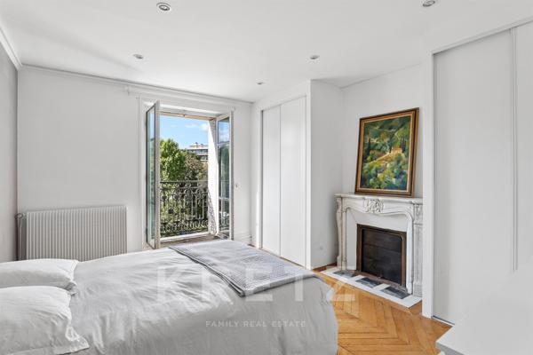 Exclusivité Levallois-Neuilly- 109m2-3 Chambres -Vue totalement dégagée.