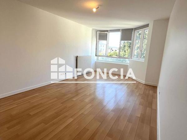 Location Appartement 2 pièces 38.2 m² - 13 RUE HENRY DUCY Evreux 27000