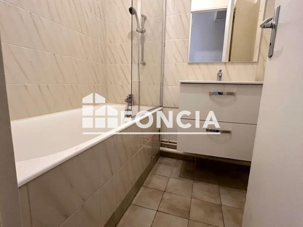 Location Appartement 2 pièces 38.2 m² - 13 RUE HENRY DUCY Evreux 27000