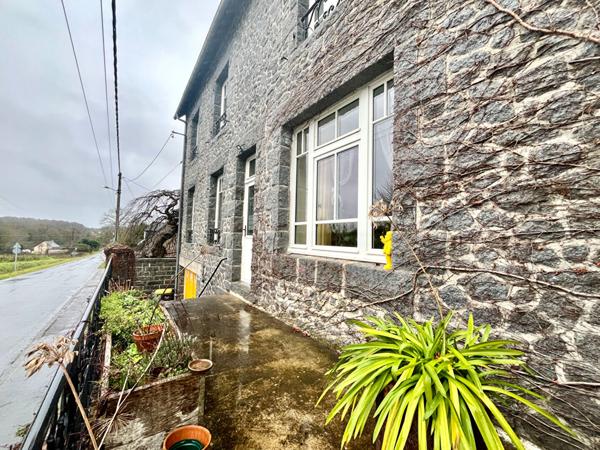 À vendre - Maison en pierre à 35720 - MESNIL ROC'H - 4 chambres - 125m2