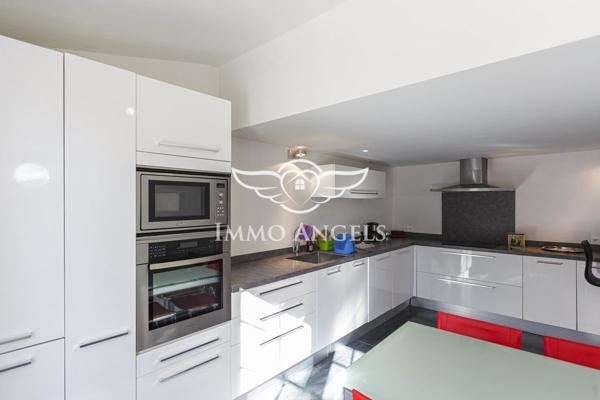 Mas en pierres avec gîte et dépendances, proche de Gordes