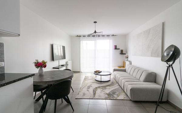 Appartement à vendre    3 pièces •  Chennevières-sur-Marne