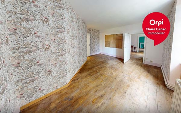 Maison à vendre    5 pièces • 224 m2 Sémalens