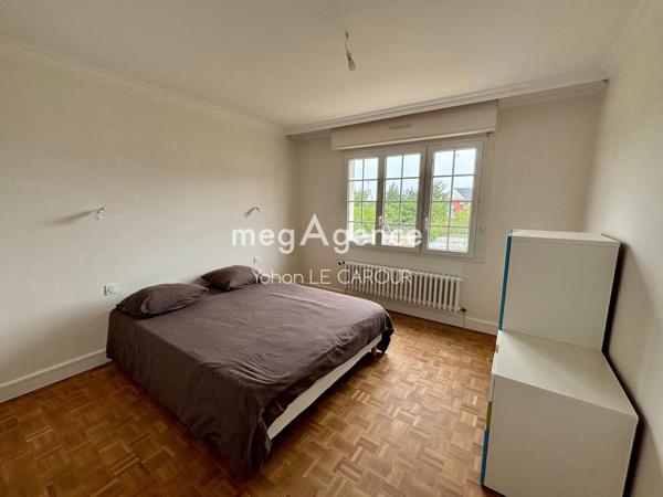 Maison à LOCMIQUELIC, 56570 - 7 pièces 170m²