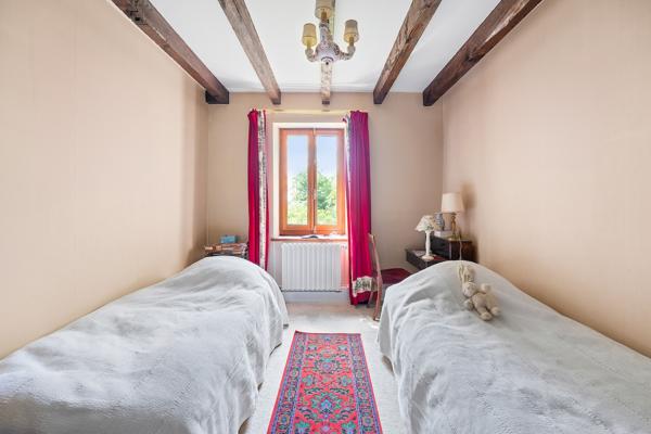 Maison de charme 5 chambres - Grand terrain - Investissement