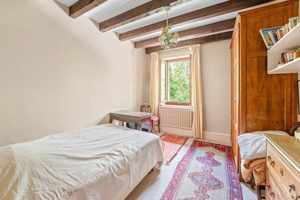 Maison de charme 5 chambres - Grand terrain - Investissement