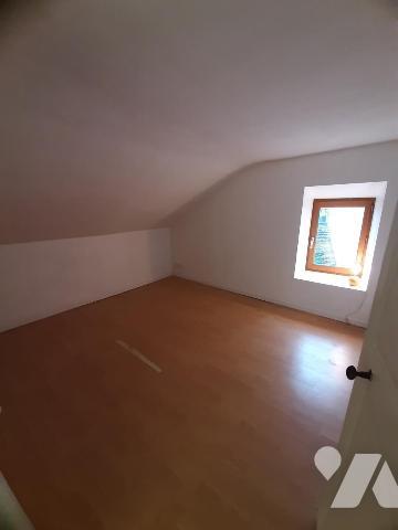 MAISON A VENDRE MEZERAY