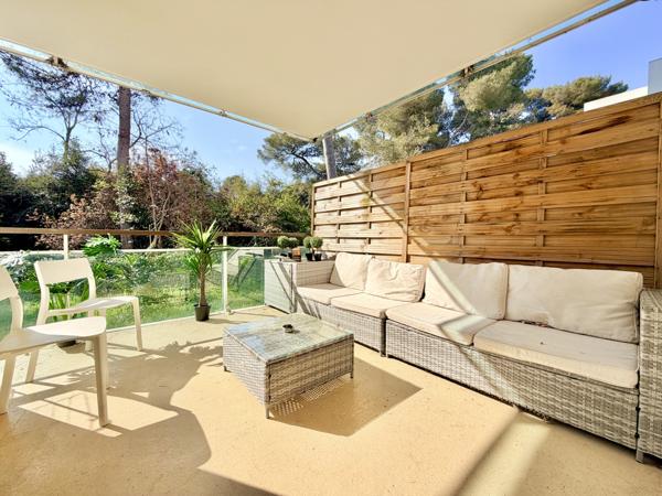 Antibes (06600) ANTIBES COMBES 2P DE 40 M2 SUD CALME ET GARAGE