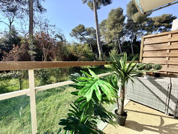 Antibes (06600) ANTIBES COMBES 2P DE 40 M2 SUD CALME ET GARAGE