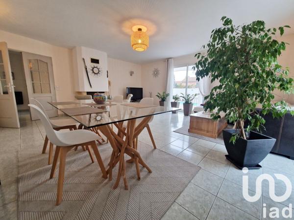 Maison 7 pièces de 215 m² à Pia (66380)