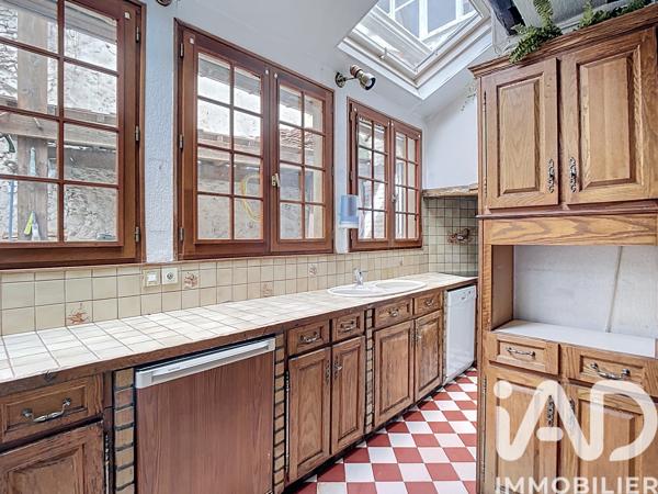 Maison à vendre 13 pièces 300 m² Montlhéry