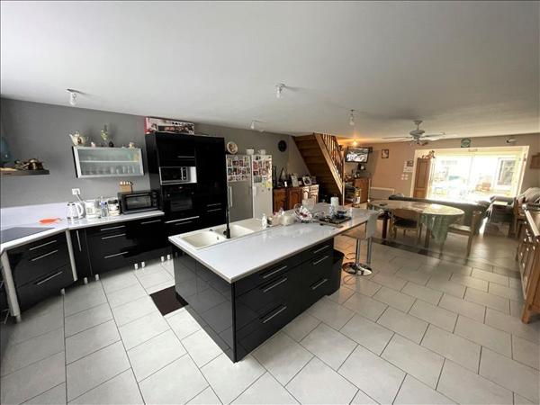 Maison à vendre |  Villedieu-sur-Indre |  5 pièces | 135 m²