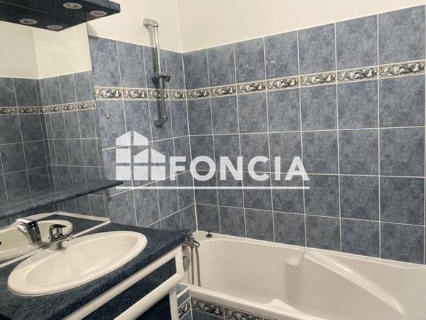 Location Appartement 3 pièces 61.5 m² - 10 RUE ANDRE SOLADIER Alfortville 94140