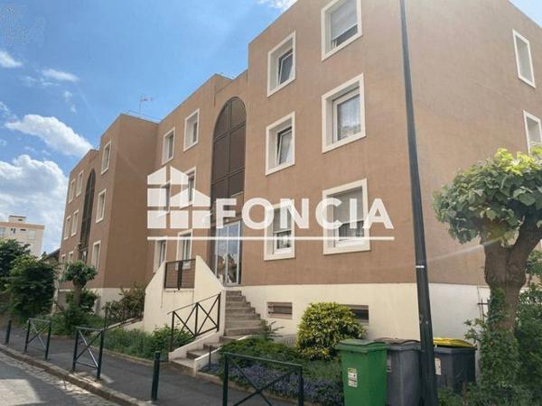 Location Appartement 3 pièces 61.5 m² - 10 RUE ANDRE SOLADIER Alfortville 94140
