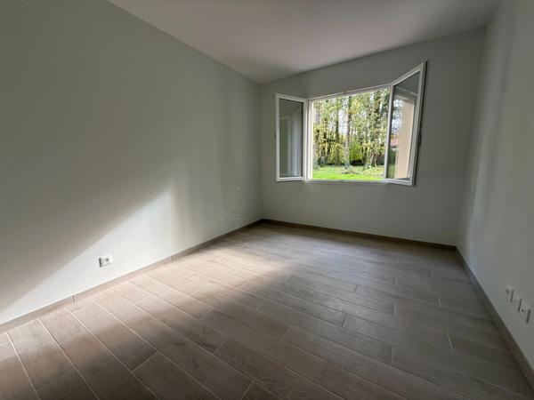 Maison à vendre proche d'Angoulême (16) PLAIN-PIED 3 chambres /garage/ jardin