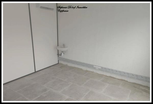 Local/bureau à louer BOUJAN SUR LIBRON (34)