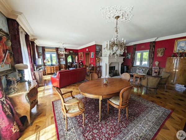 Situation dominante, Propriété avec maison d'amis